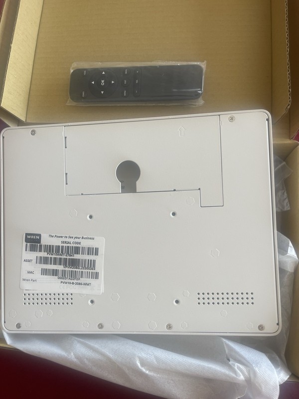 Wren Solutions – PVM-10-B-2086-W, 10”Lcd, IP Camera
