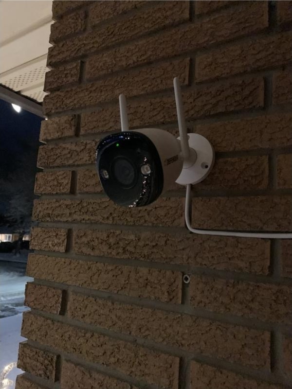 Defender Powered 4K Guard Pro Wi-Fi 6-Plug-in Security Camera Set Of 5 Available gallery