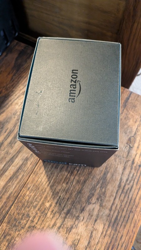 Amazon Cloud Cam Key Edition Indoor Security Camera - White Brand New gallery