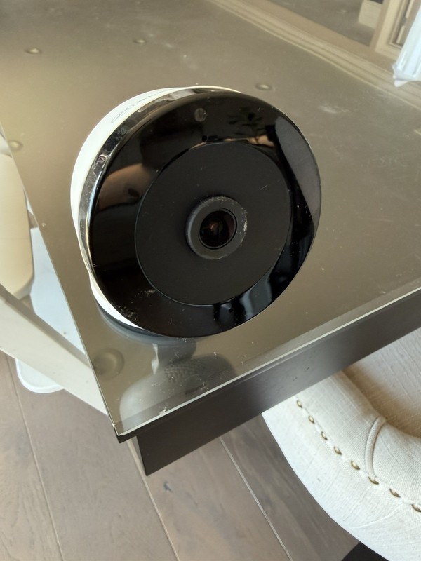 Alarm.com / Frontpoint ADC-V522IR Indoor IR WiFi Security Camera Used