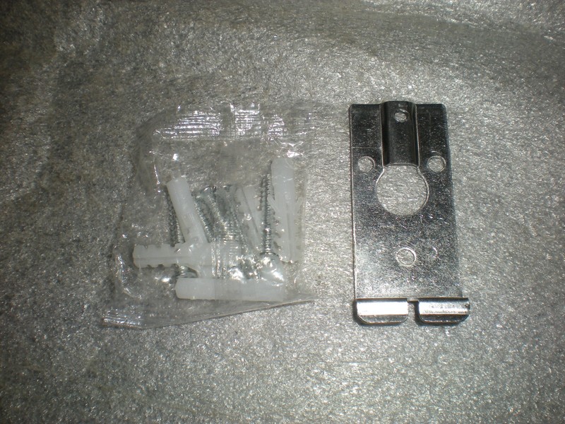 OEM Dragon Touch OB20 4G LTE Cellular Security Camera Iron Wall Bracket Mount