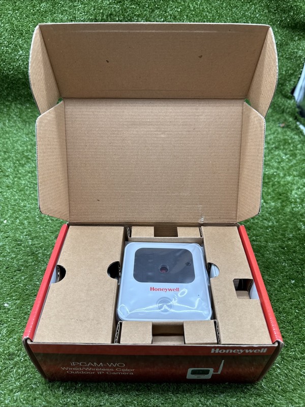NEW! Honeywell iPCAM-WO Color IP Wireless Outdoor Security Camera White. s3 gallery