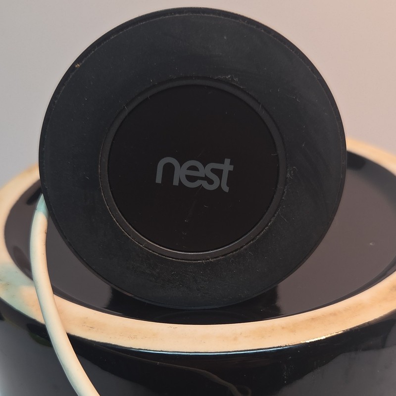 Nest Cam A0005 Indoor 1080p Wired Wi-Fi IP Security Surveillance Camera Black gallery
