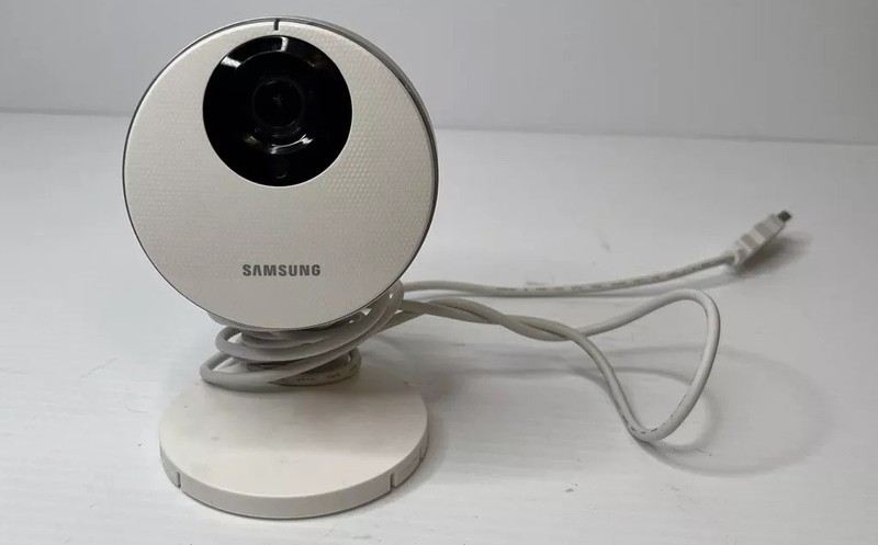 Samsung Security Camera White w/ AC Adapter Model Number SNH-P6412BN Untested