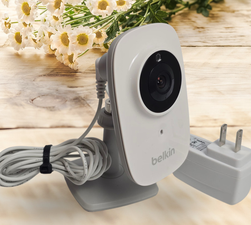 Belkin Netcam HD+ WI-FI Camera w/ Night Vision & 2-Way Microphone F7D7602V1