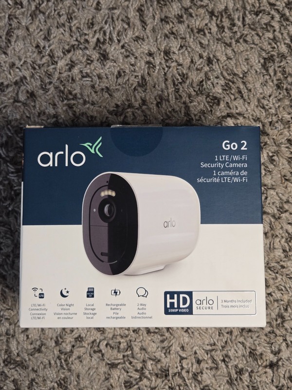 Arlo Go 2 LTE Wi-Fi 1080p Spotlight Night Vision Outdoor Bullet Camera VML2030