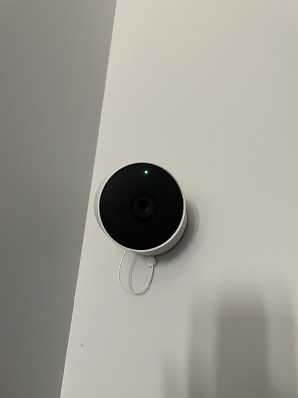 Google Nest Cam Outdoor or Indoor, Battery – 2nd Generation – 1 Pack