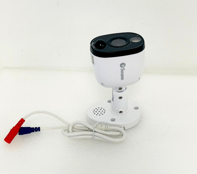 Swann SWPRO-4KWLB Indoor/Outdoor Wired 4k Surveillance Camera plus Cable, New gallery
