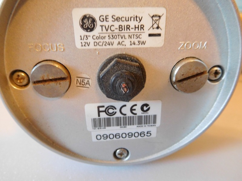 SECURITY VIDIO CAMERAS - 3 EACH.. USE AS VISUAL EFFECTS-SEE PHOTO'S gallery