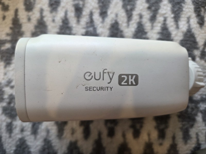 Eufy SoloCam S40 2K Outdoor Solar Security Camera Spotlight Camera Night Vision gallery