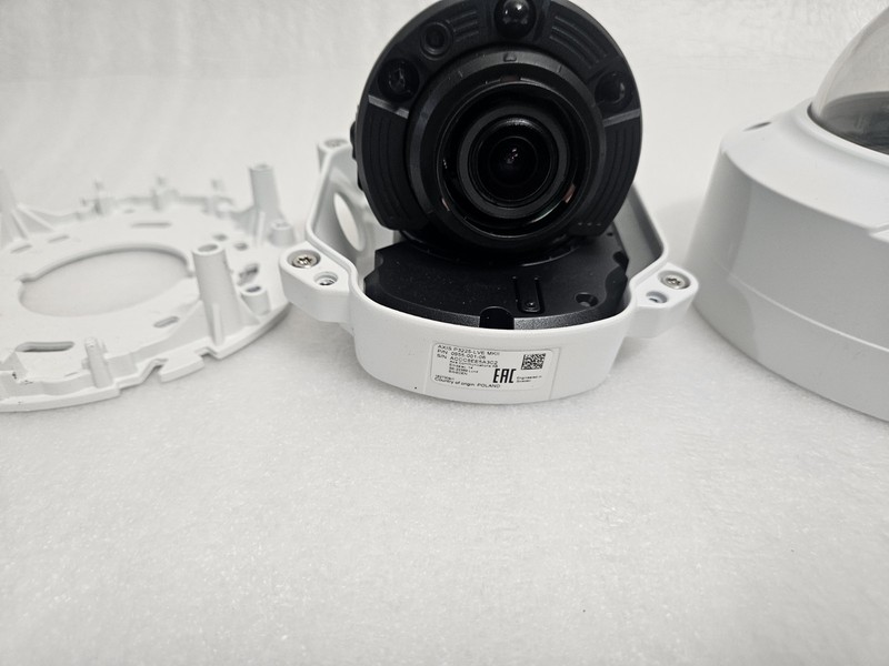 Axis P3225-LVE Mk II Indoor/Outdoor Network Security Camera System Builtin IR gallery