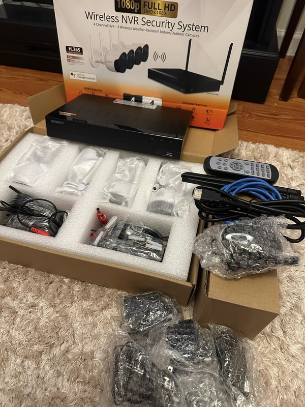 Wisenet 4 Wireless camera kit (24/7 Color – Night Vision – Motion Detection NEW gallery