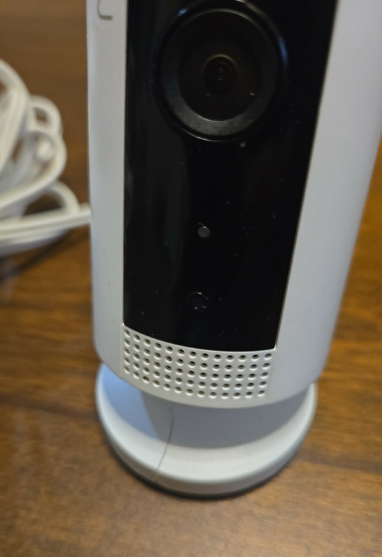 Ring Indoor Cam (2nd Gen) Security Camera w/ Cable & Mount – Cosmetic Flaw gallery
