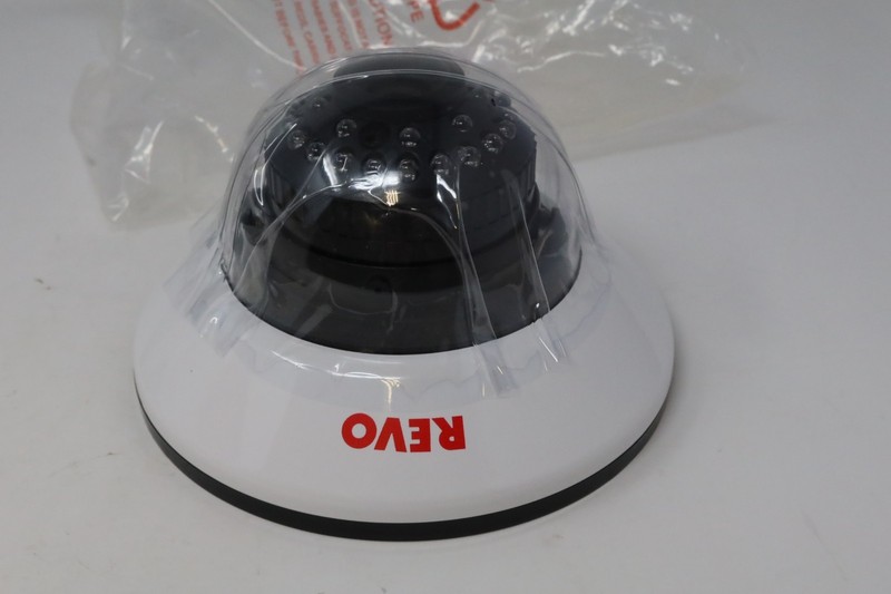Revo Dome Camera w/IR Night Vision RCDS30-2 New Open Box gallery