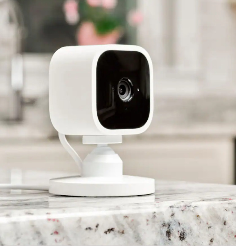 Blink Mini Smart Security Camera 1080p HD Night Vision Alexa White NEW