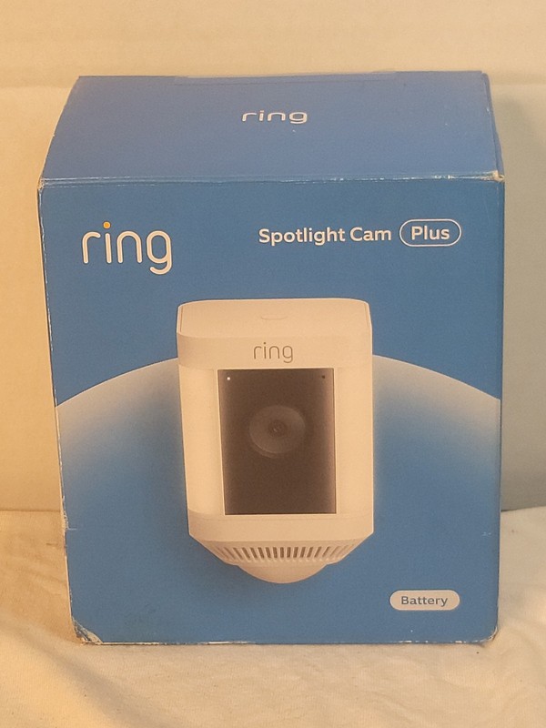Ring – Spotlight Cam Plus Outdoor/Indoor Wireless 1080p Battery Camera – SEALED