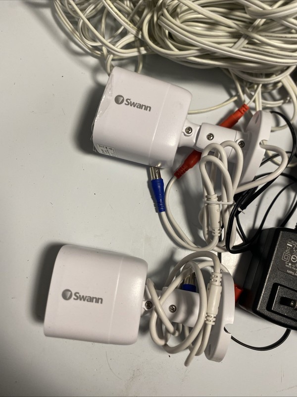 4 Swann PRO-1080MSQ Security Camera System With Cables & Power Supply gallery