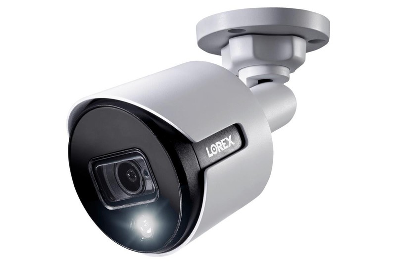 Lorex C881DA 4K Ultra HD Analog Active Deterrence Bullet Camera CNV(USED) gallery