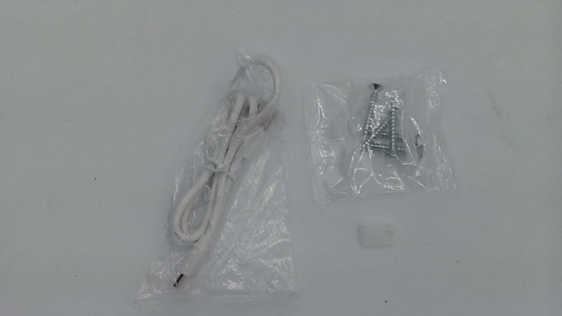 SEHMUA Wireless Solar Security Camera White 2K Pan Tilt gallery