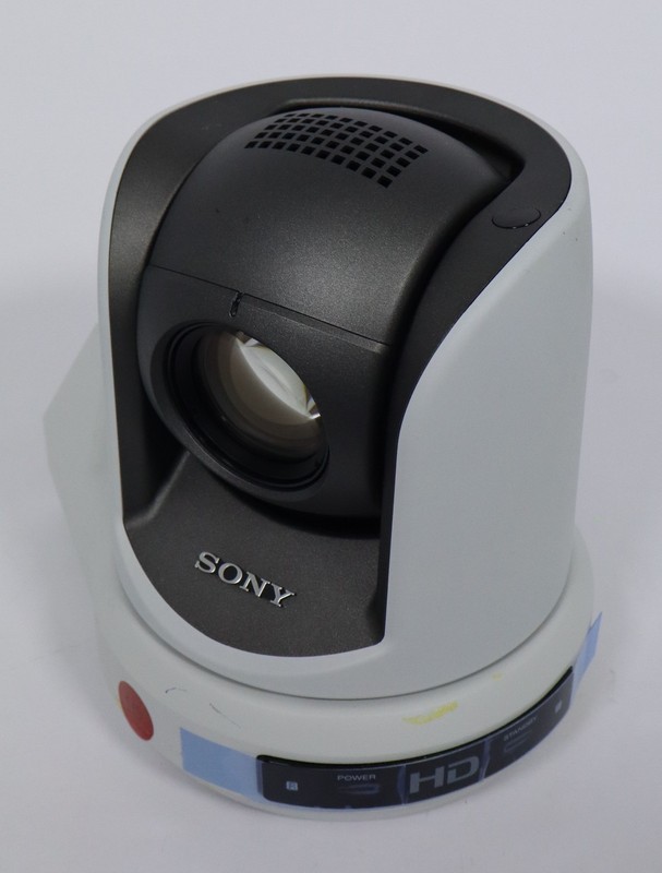 NOT WORKING Sony BRC-Z330 HD Color PTZ Video Camera - For Parts or Repair