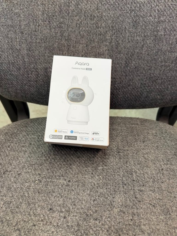 Aqara 4K UHD Dual-Lens Matter Camera Hub G350, Indoor Security 9X... gallery