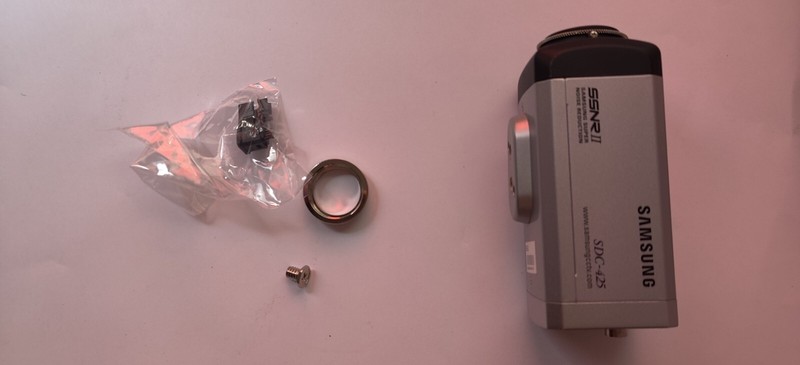 Samsung SDC-425 CCTV Cameras (Lightly used - in original box) gallery