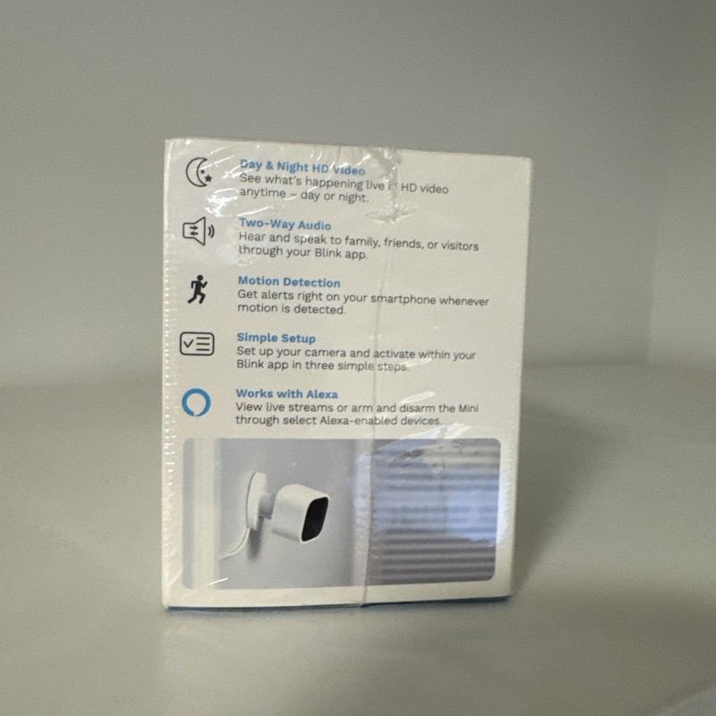 Blink Mini Indoor Plug-In HD Smart Security Camera - Pack of 2 BRAND NEW gallery