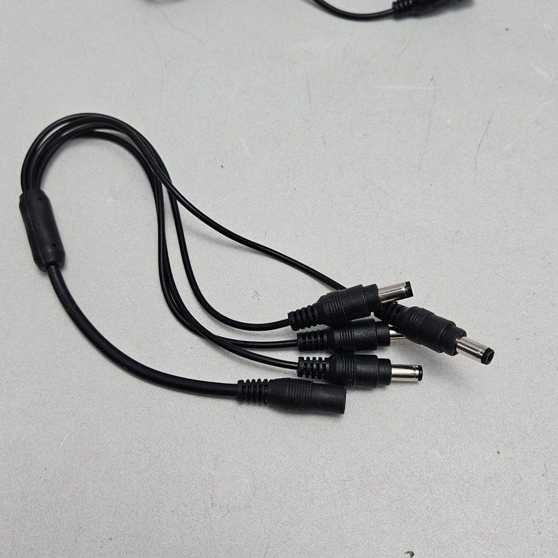 Lorex LWU3620-C 720p Wireless Security Cameras Pair with Power Splitter Cable gallery