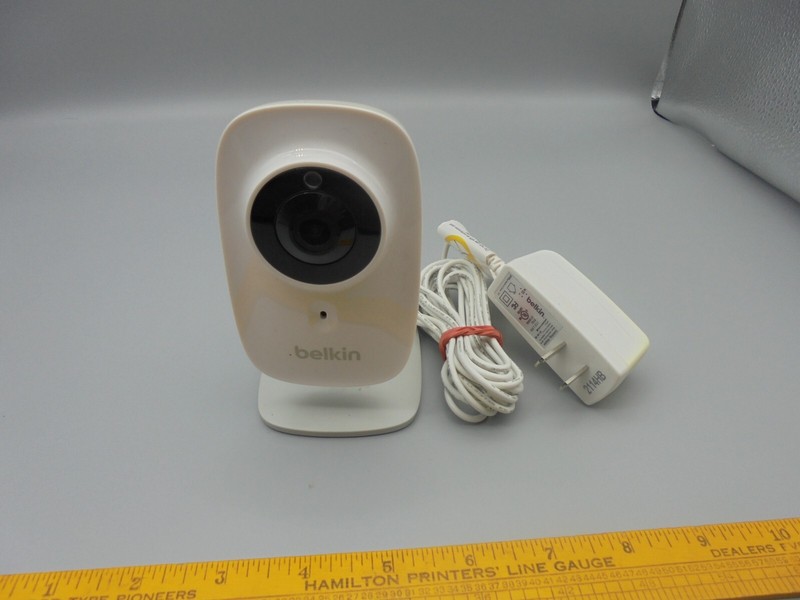 Belkin F7D7606v1 NetCam HD Wi-Fi Camera w/ AC Adapter