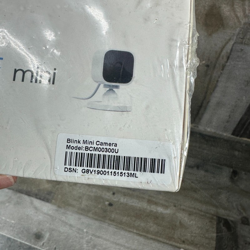Blink Mini Indoor Plug-In HD Smart Security Camera White Alexa New Sealed gallery
