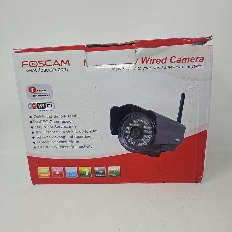 Foscam HD Wireless IP Camera F19804w ~ Works Great! ~ Fast Shipping! gallery