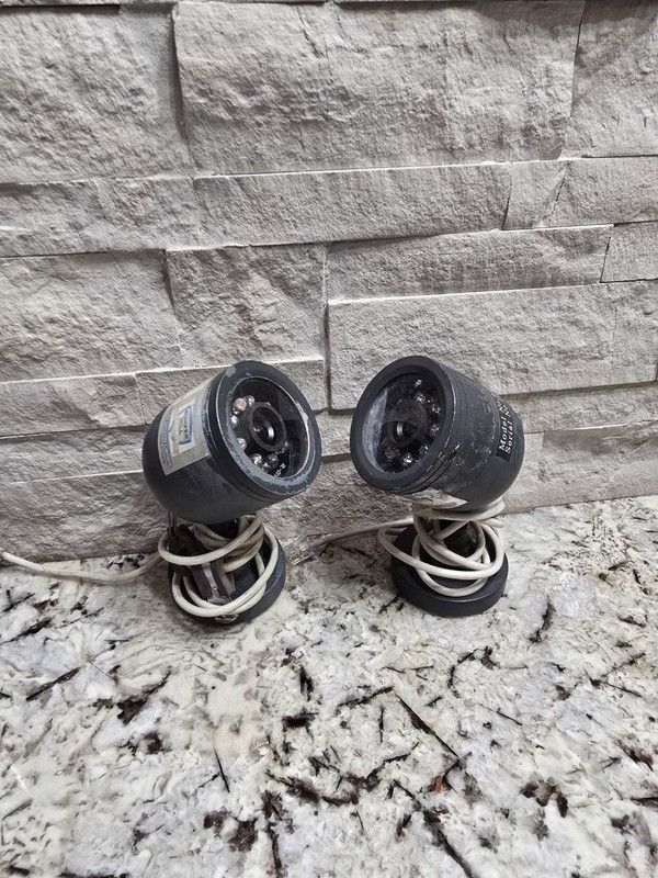 Bunker Hill 95914 Pair of 2 Security Cameras Color Untested As Is