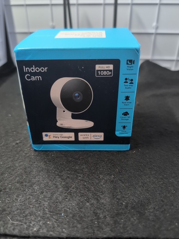 Indoor Camera GC3 Brand New. Compatible With Google And Alexa