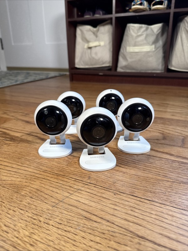 LOT of 5 Samsung Wisenet SmartCam SNH-V6431BN 1080p Home Security IP Camera gallery