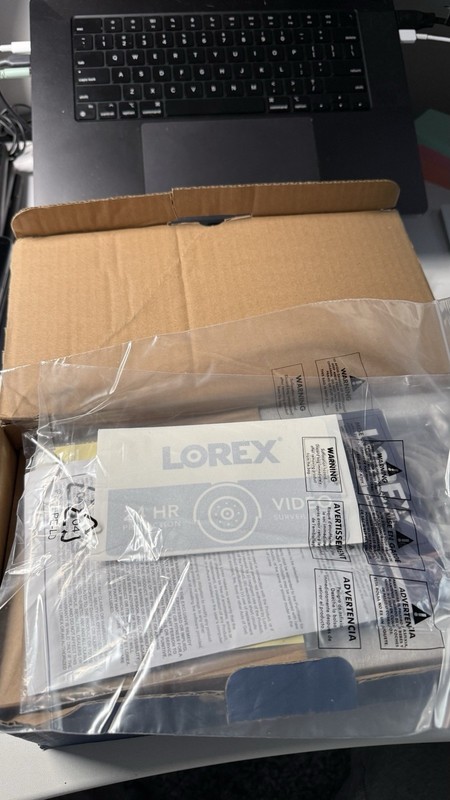 Lorex LNE8964AB 4K Ultra HD Motorized IP Dome Audio 4X Optical Zoom gallery
