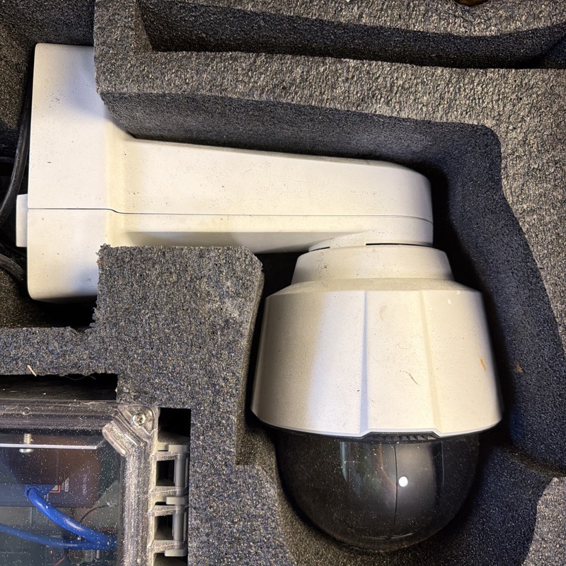 OxBlue Sapphire PTZ Series Construction Surveillance Camera System P5655 gallery