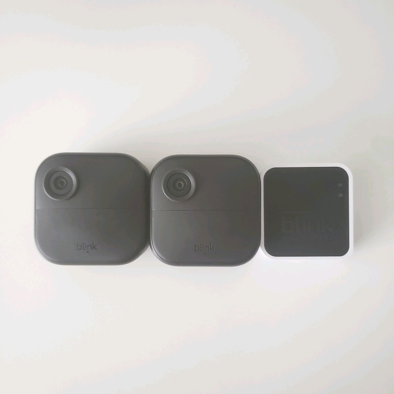 Blink Outdoor 4 Smart Security 2 Camera System, Battery Powered, Black gallery