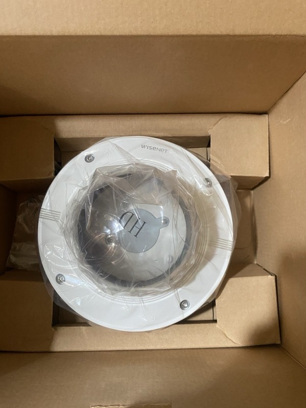 Hanwha XNV-8082R Dome Network Camera gallery