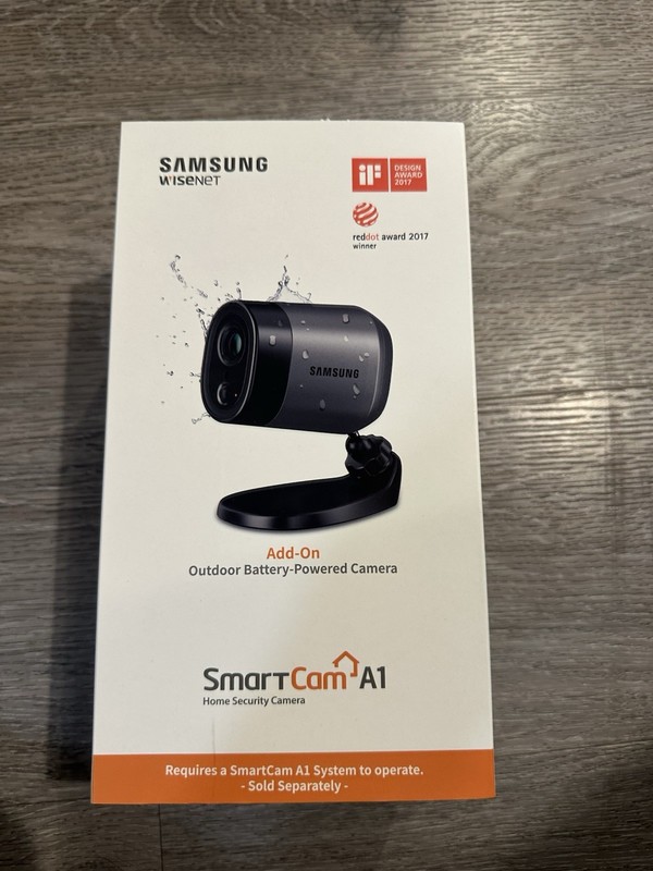 Samsung Security Camera A1 Bundle Indoor SNS-R0810W, Outdoor SNW-R1308W gallery