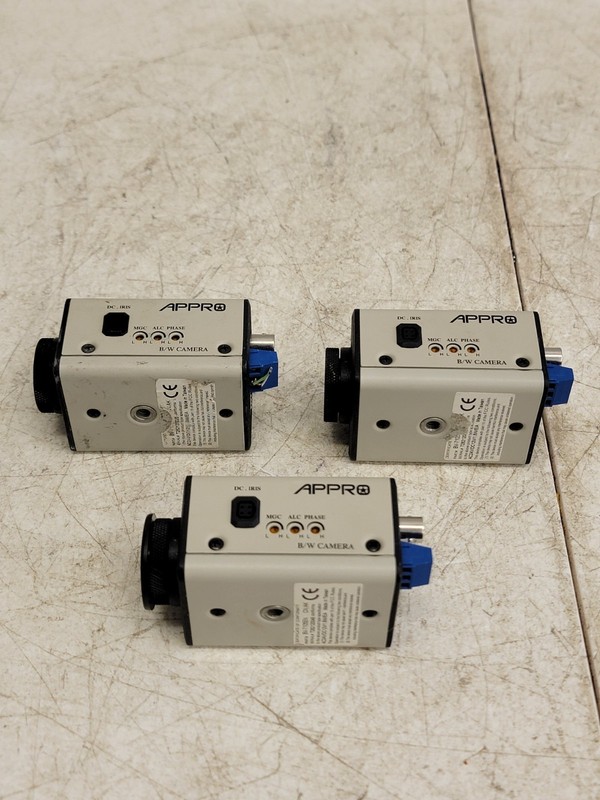 (3) Appro 1/3″ B/W CCD Camera BV-7105EN