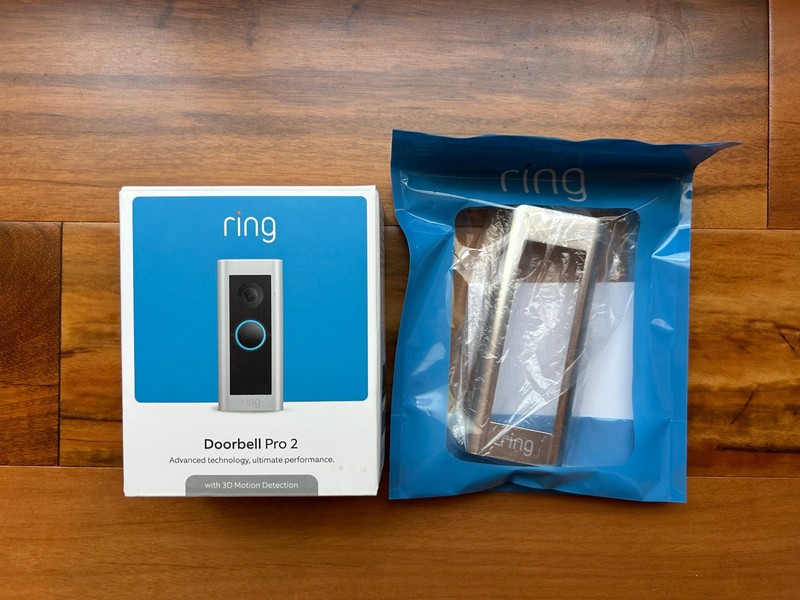 Ring Doorbell Pro 2 Wired Camera with 3D Motion Detection extra silver frame