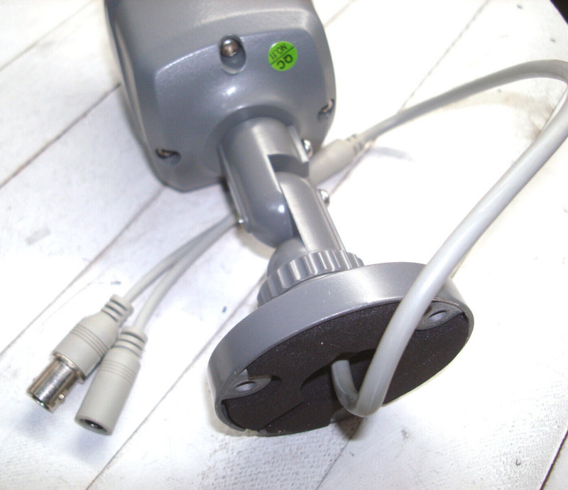 Q-See Security Camera QD6508B-4H w/ Night Vision & 60' BNC Cable gallery