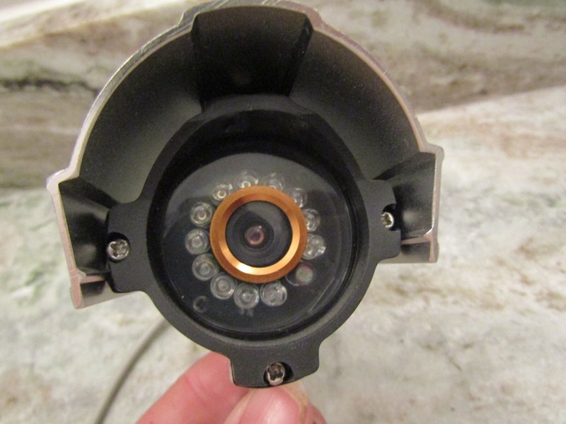DAY & NIGHT COLOR IR DIGITAL SECURITY CAMERA gallery