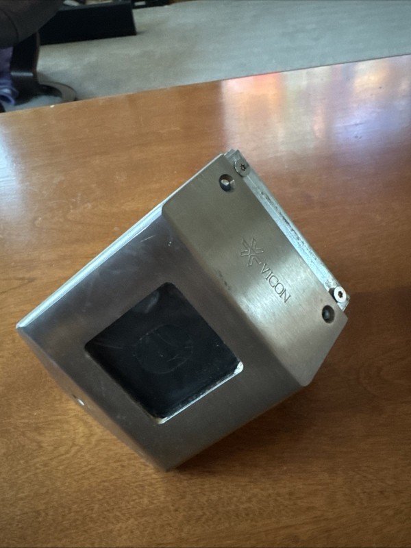 Vicon CCTV Camera Model V894CB - 2.8C Untested . Interesting Corner Mount W/cam gallery