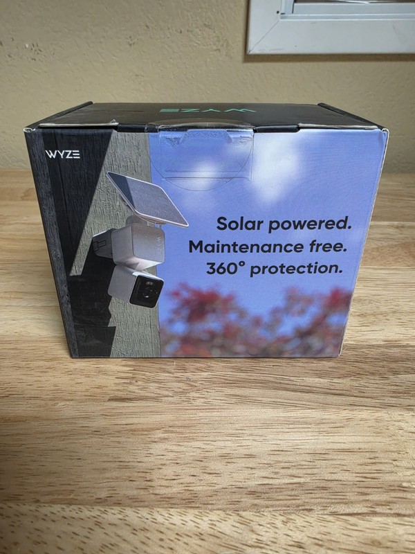 Wyze Solar Cam Pan Solar & Battery Powered 360 Pan/Tilt Coverage Night Vision gallery