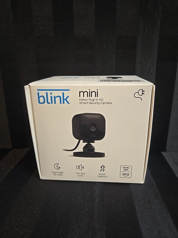 Blink Mini Indoor Plug In HD Smart Security Camera With 2 Way Audio Black