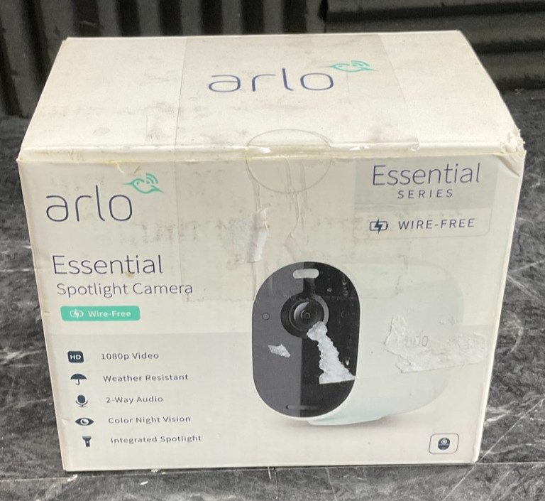 Arlo Essential Spotlight Camera Wireless VMC2030-100NAS ✨🔥✨SEALED! INSIDE!✨🔥✨