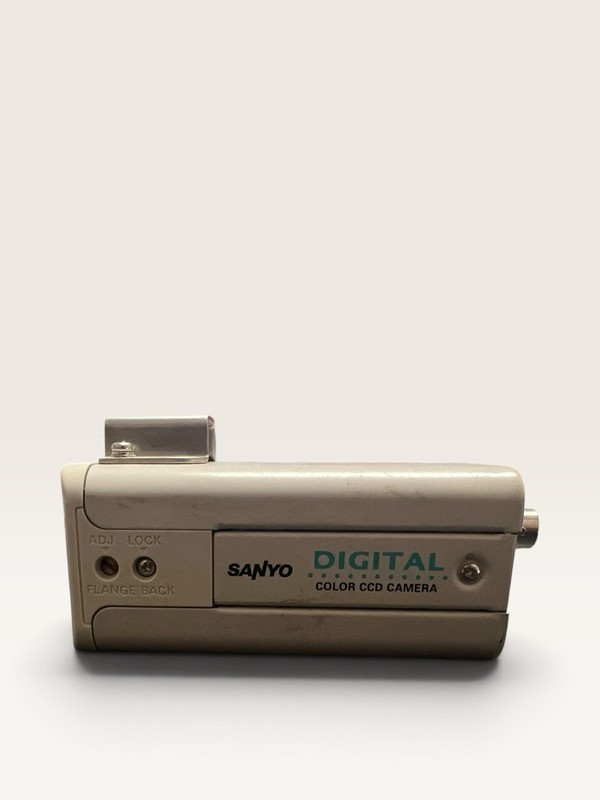 SANYO DIGITAL COLOR CCD CAMERA VCC-6574A gallery