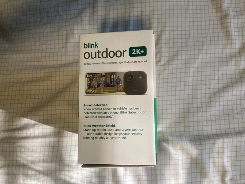 SEALED BLINK OUTDOOR 2K+ WIRELESS SECURITY CAMERA 3 CAMERA SYSTEM gallery