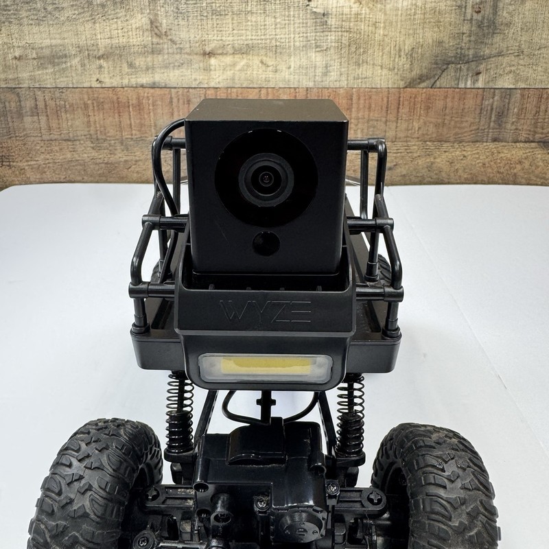 Wyze Car with Power Bank and Camera 1080p HD gallery
